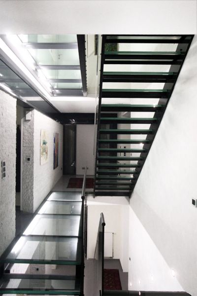 tl_files/sahle/EFH_Tetsch/30-7-04-EFH-Tetsch-Treppe-N.jpg tl_files/sahle/EFH_Tetsch/30-7-04-EFH-Tetsch-Treppe-N.jpg